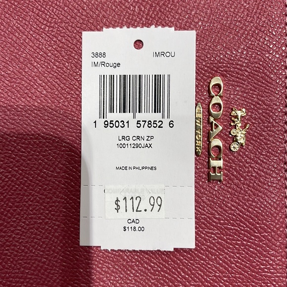 Coach Large Corner Zip Wristlet
IM/Rouge - Picture 8 of 16